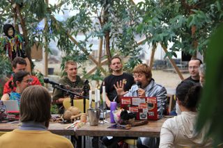 Encontro de tecnoxamanismo em Dome of Visions, Aarhus, Dinamarca