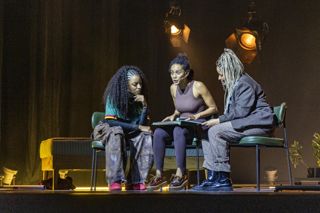  Monólogo coletivo de Taís Araújo. Participação musical de Layla e Dani Nega 