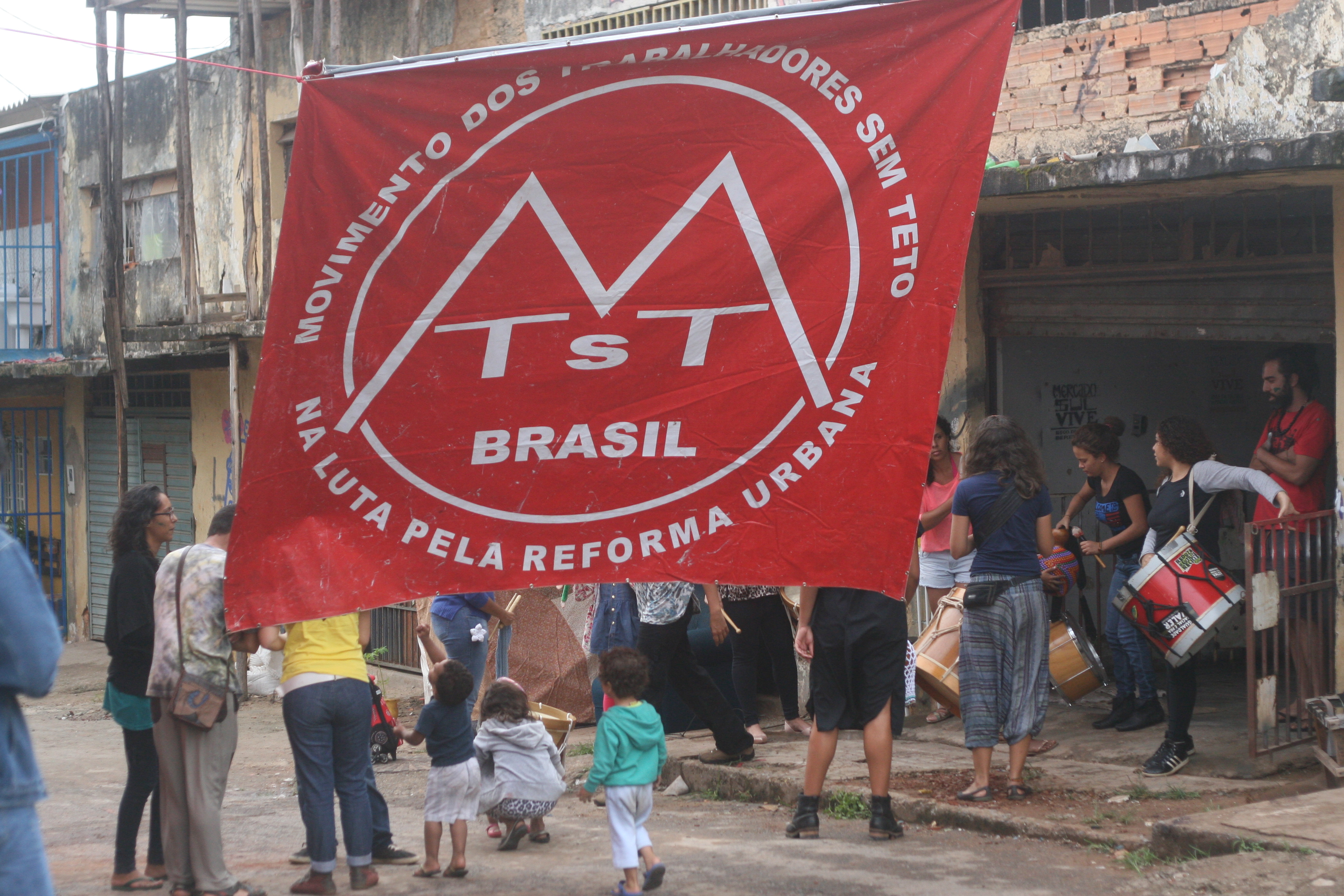 ocupacao-do-mercado-sul-de-taguatinga-a04a0.jpg