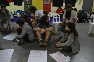 Oficina de construção de transmissores FM