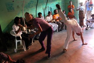 beco-201521-ecofeira-capoeira-webert-05