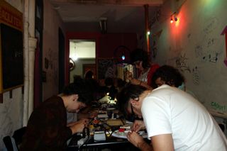 Oficina de robôs sensíveis à luz