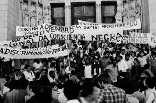 Fundação do MNU no Teatro Municipal de São Paulo
