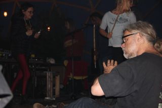 Encontro de tecnoxamanismo em Dome of Visions, Aarhus, Dinamarca